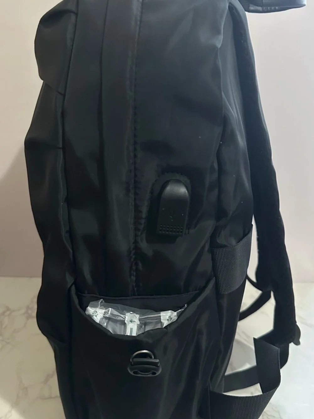 Black Men's Water-Resistant Tech Backpack Sleek Everyday Carry with USB port